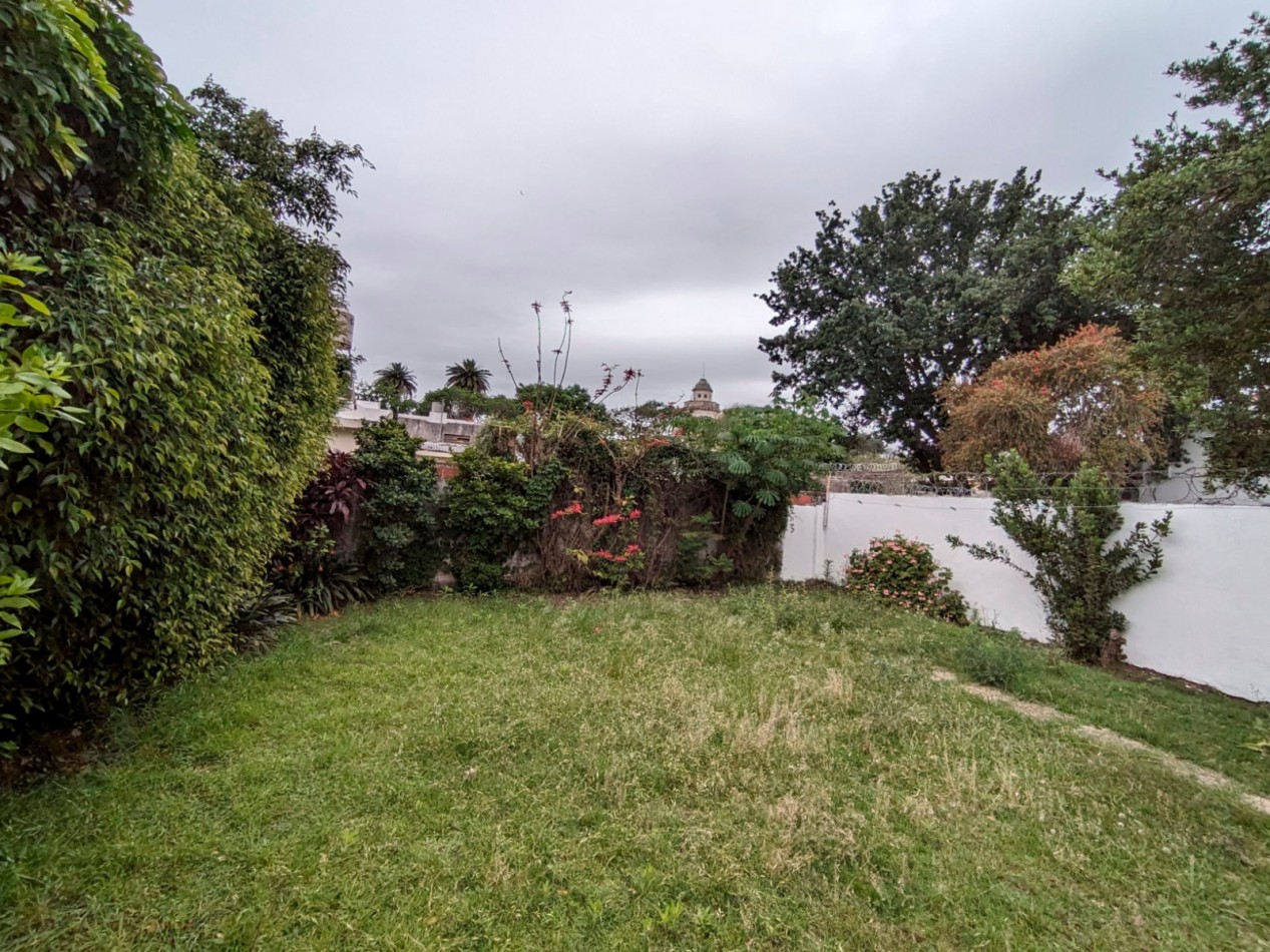 Se vende casa en Zelaya 1974