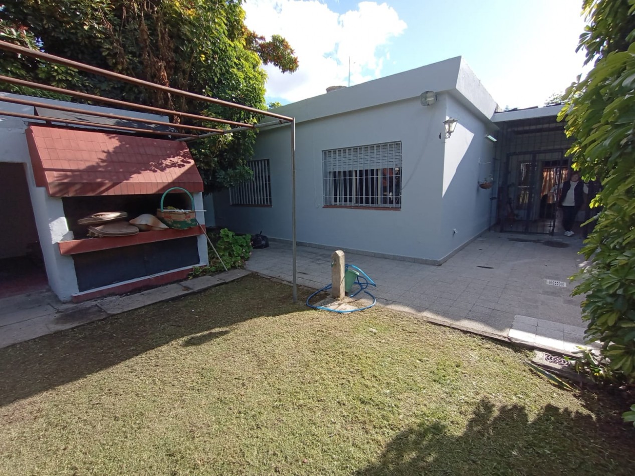 Se vende casa en Zelaya 1974