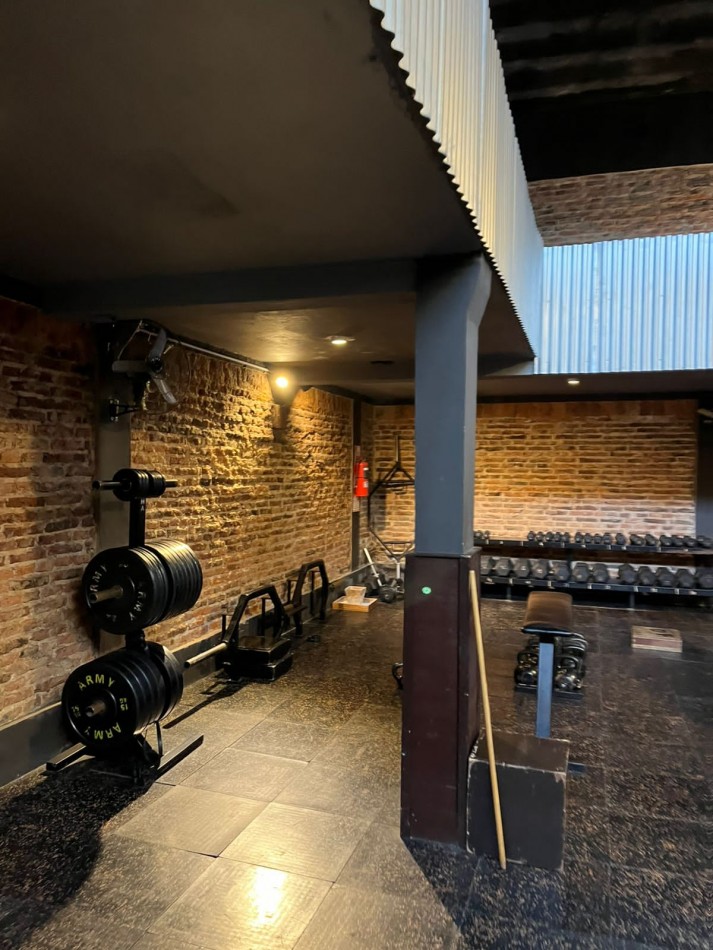 Se VENDE galpon comercial en Gorriti 357