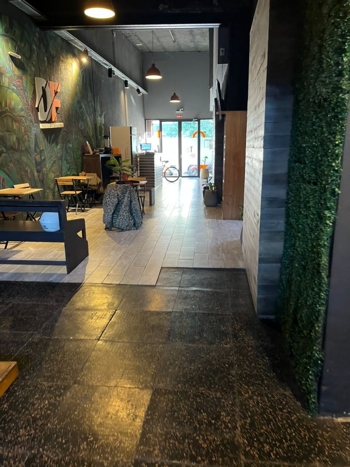 Se VENDE galpon comercial en Gorriti 357