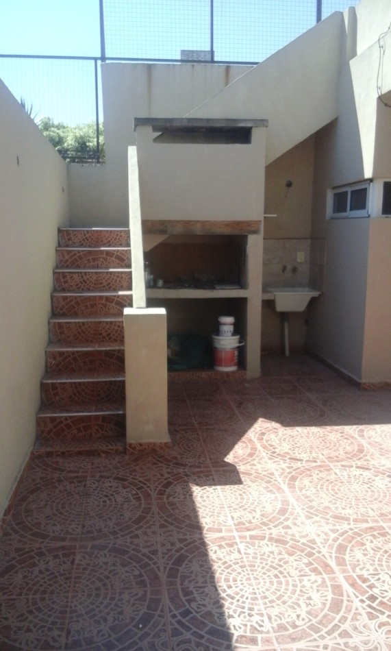 Se VENDE casa en Sorrento 647