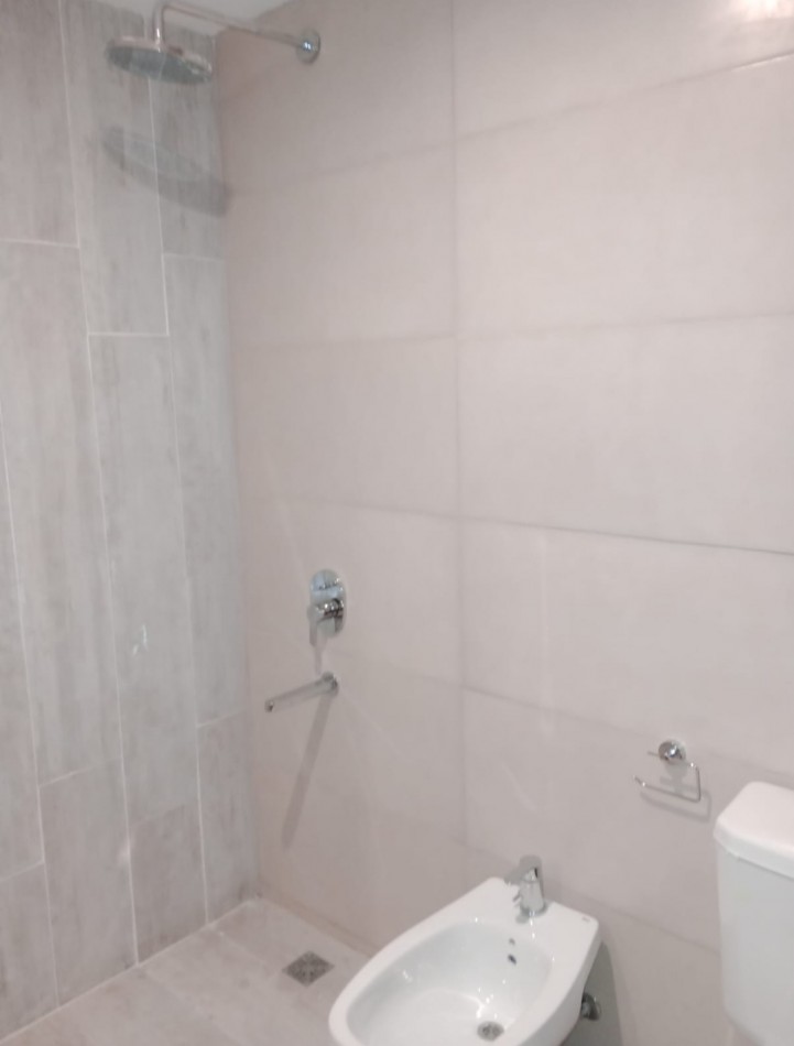 Se VENDE MONOAMBIENTE en Almafuerte 607