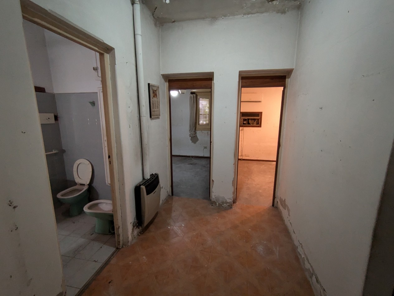 Se vende casa en Darragueira 1715 a RECICLAR 