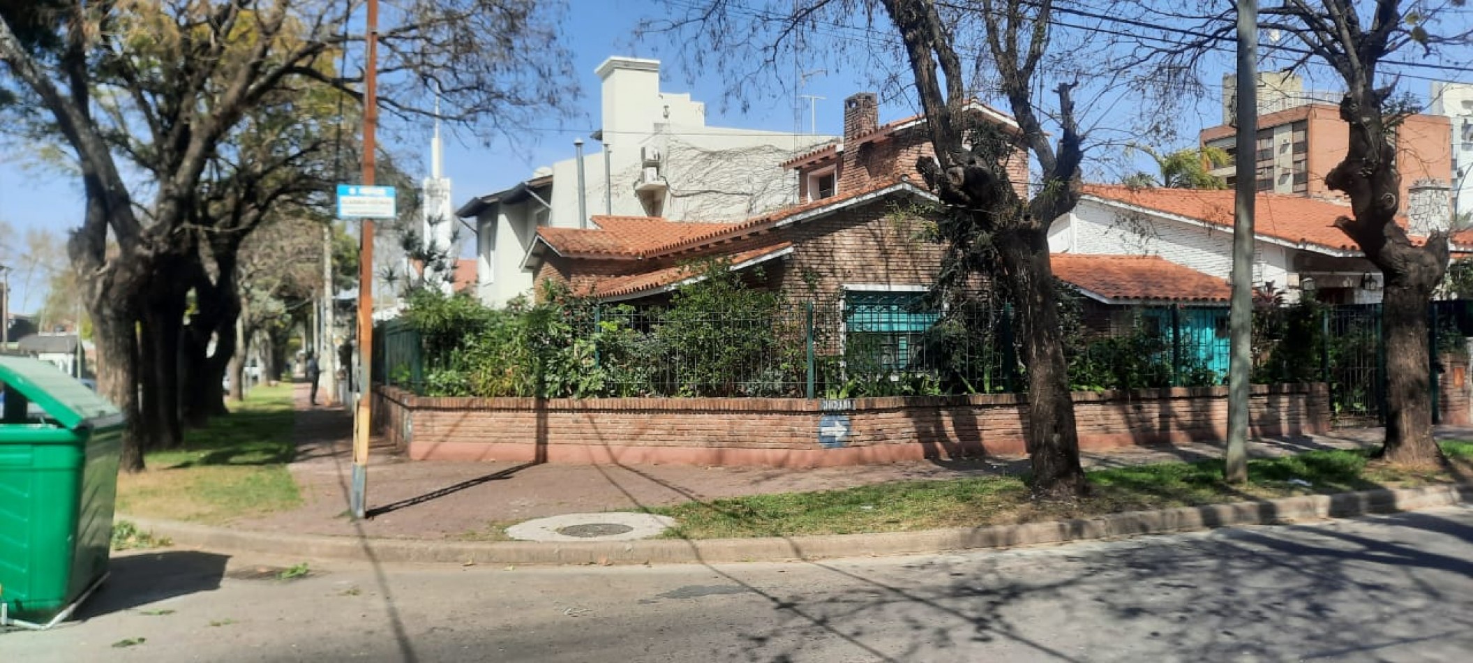 Se VENDE casa en Agrelo 1189