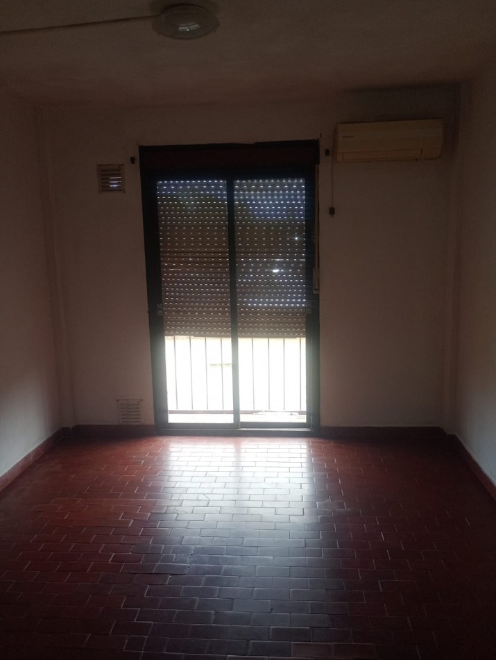 Se VENDE monoambiente en zona Pichincha 