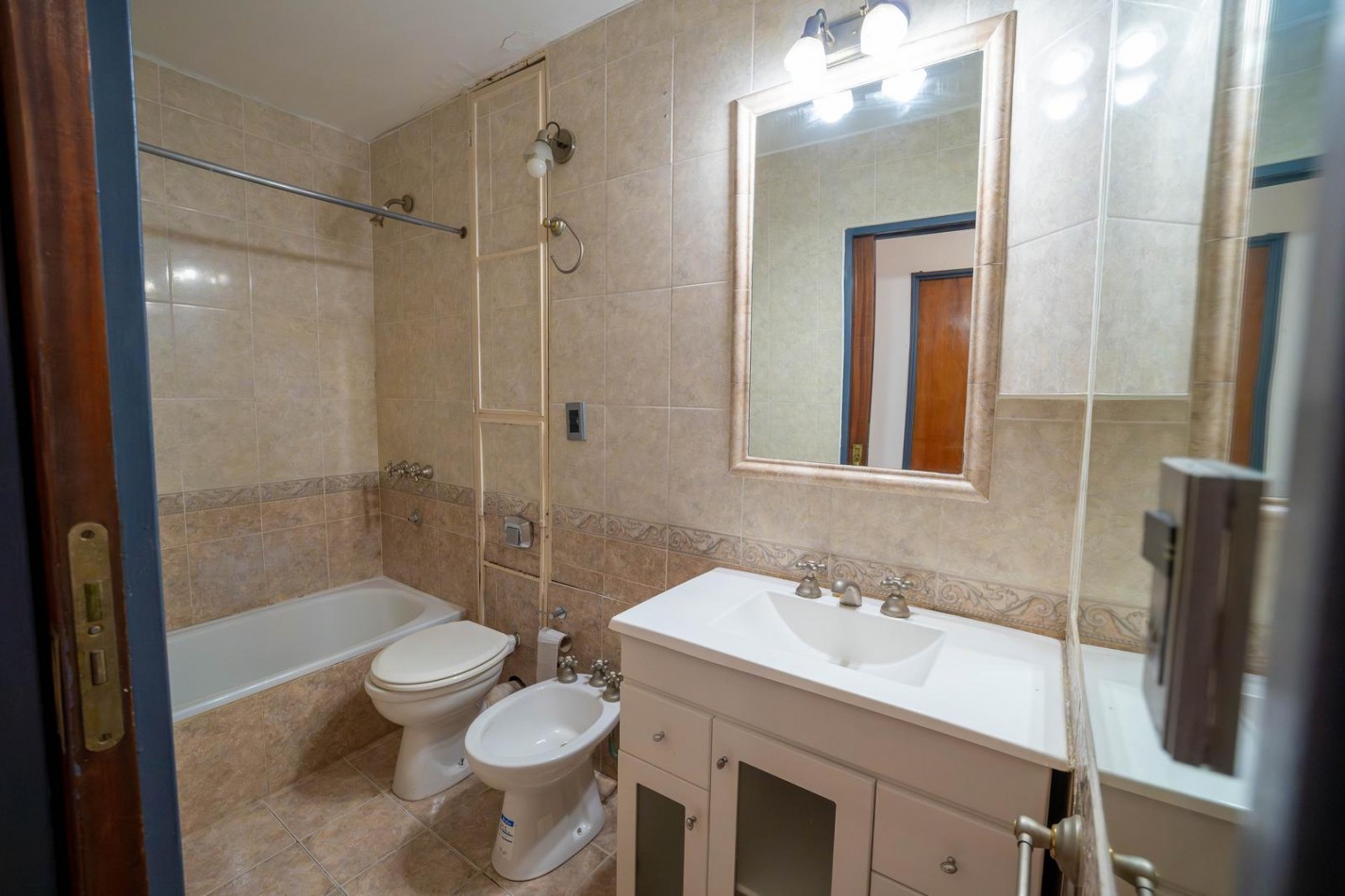 Se ALQUILA espectacular departamento en el centro de Rosario 