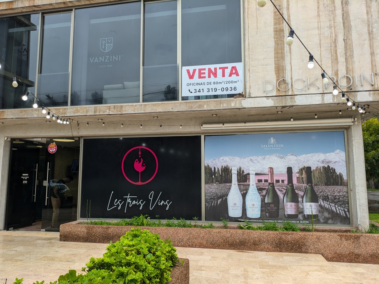 Se ALQUILA Local Comercial en Schweitzer 