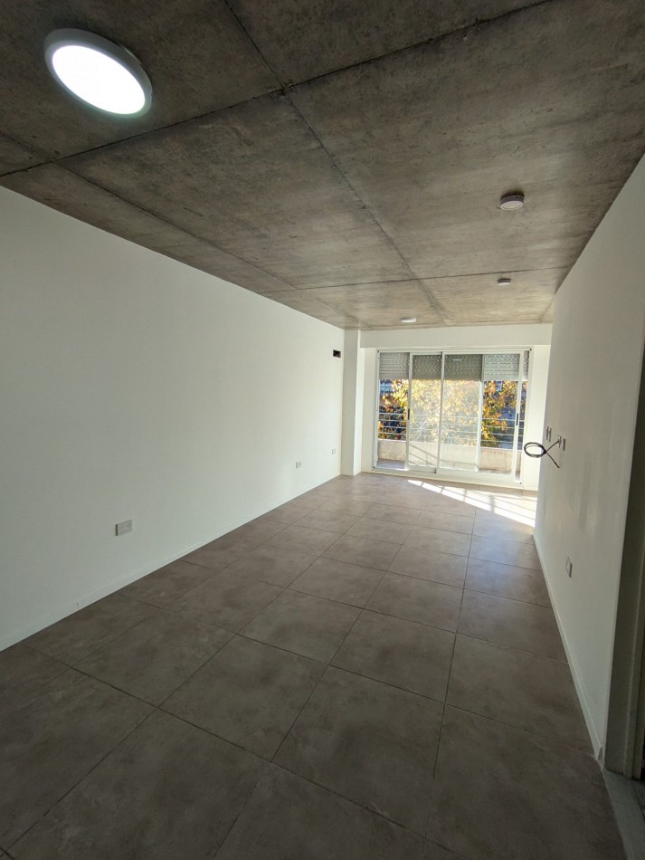 Se ALQUILA monoambiente en Arroyito 