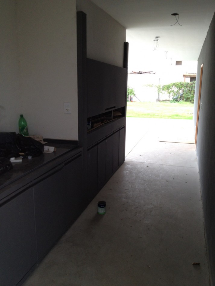 Se ALQUILA casa en barrio Aldea