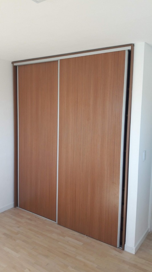 Se VENDE casa espectacular en Fisherton 