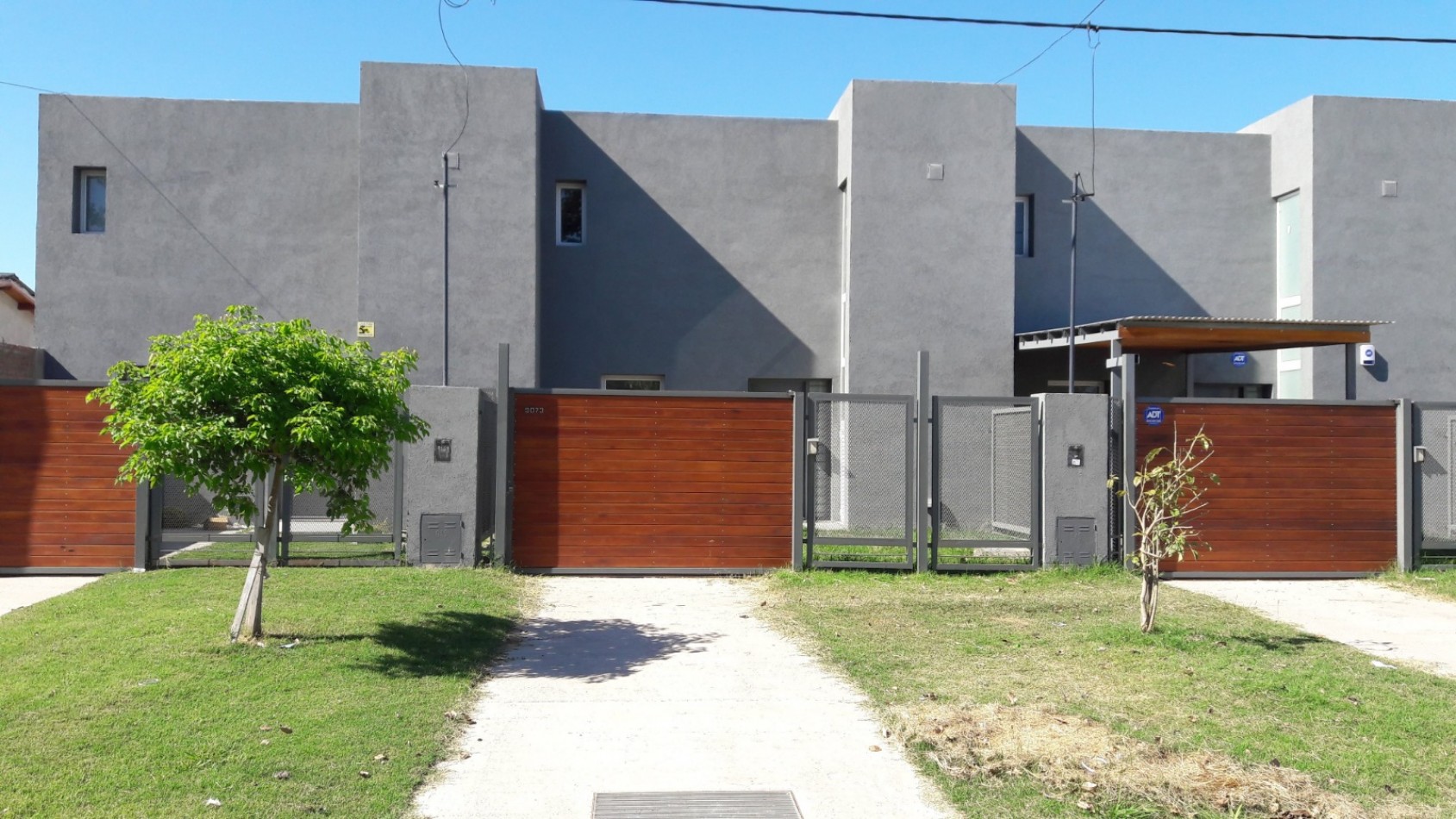 Se VENDE casa espectacular en Fisherton 