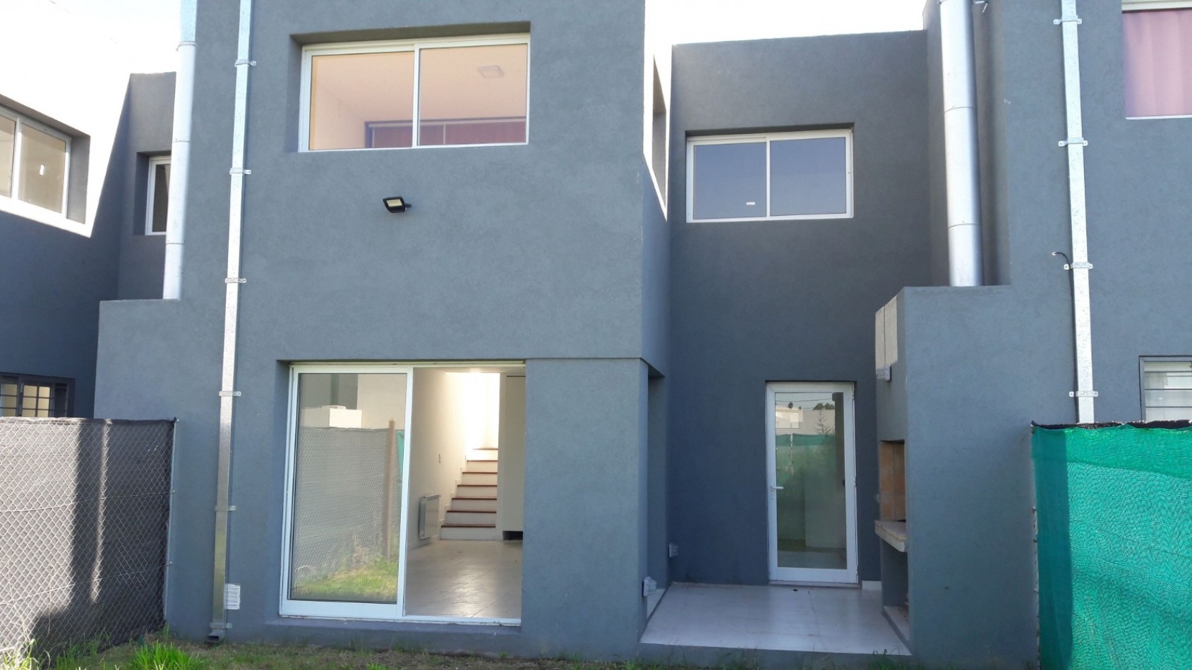 Se VENDE casa espectacular en Fisherton 