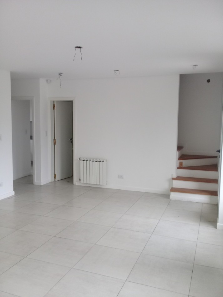 Se VENDE casa espectacular en Fisherton 