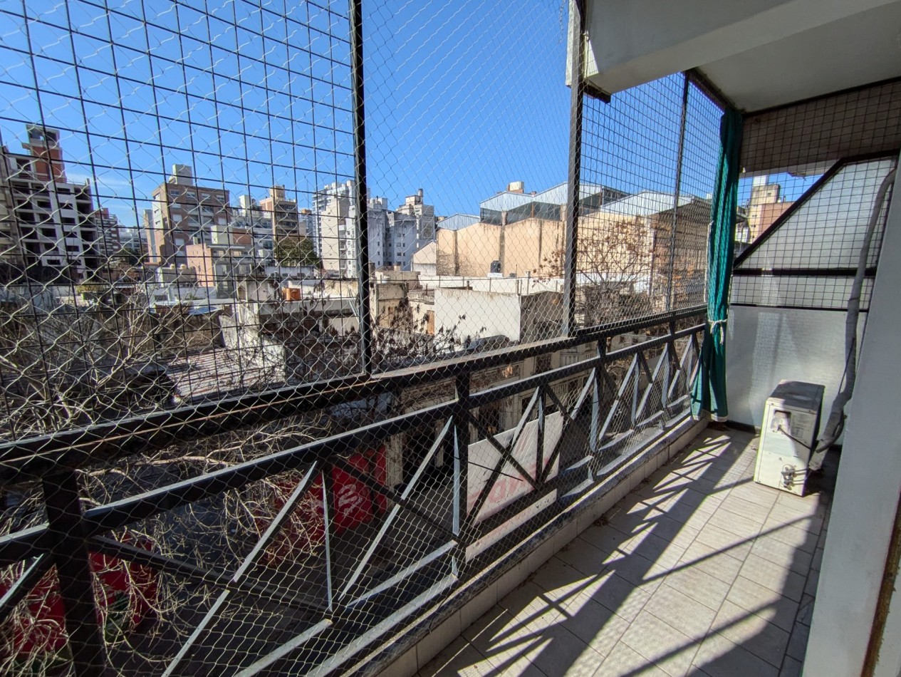 Se VENDE departamento en el Centro de la Ciudad 