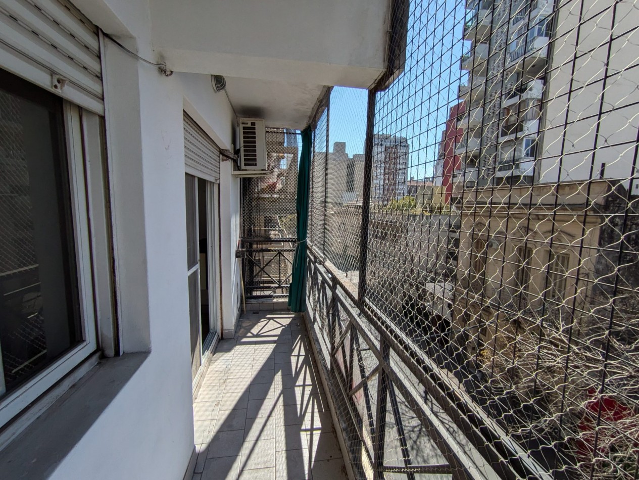 Se VENDE departamento en el Centro de la Ciudad 