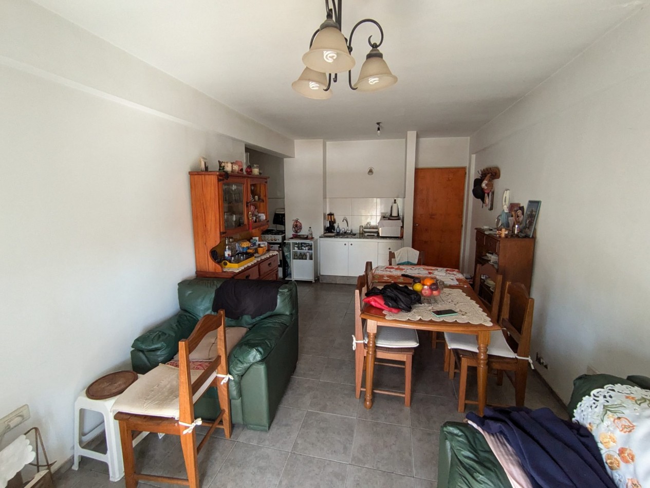 Se VENDE departamento en Echesortu