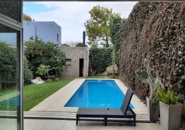 Se VENDE casa espectacular en Alberdi Zelaya 1400