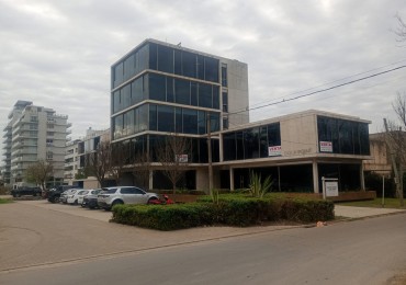 Se ALQUILA oficina en Fisherton