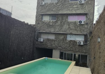 Se ALQUILA departamento en Alberdi 